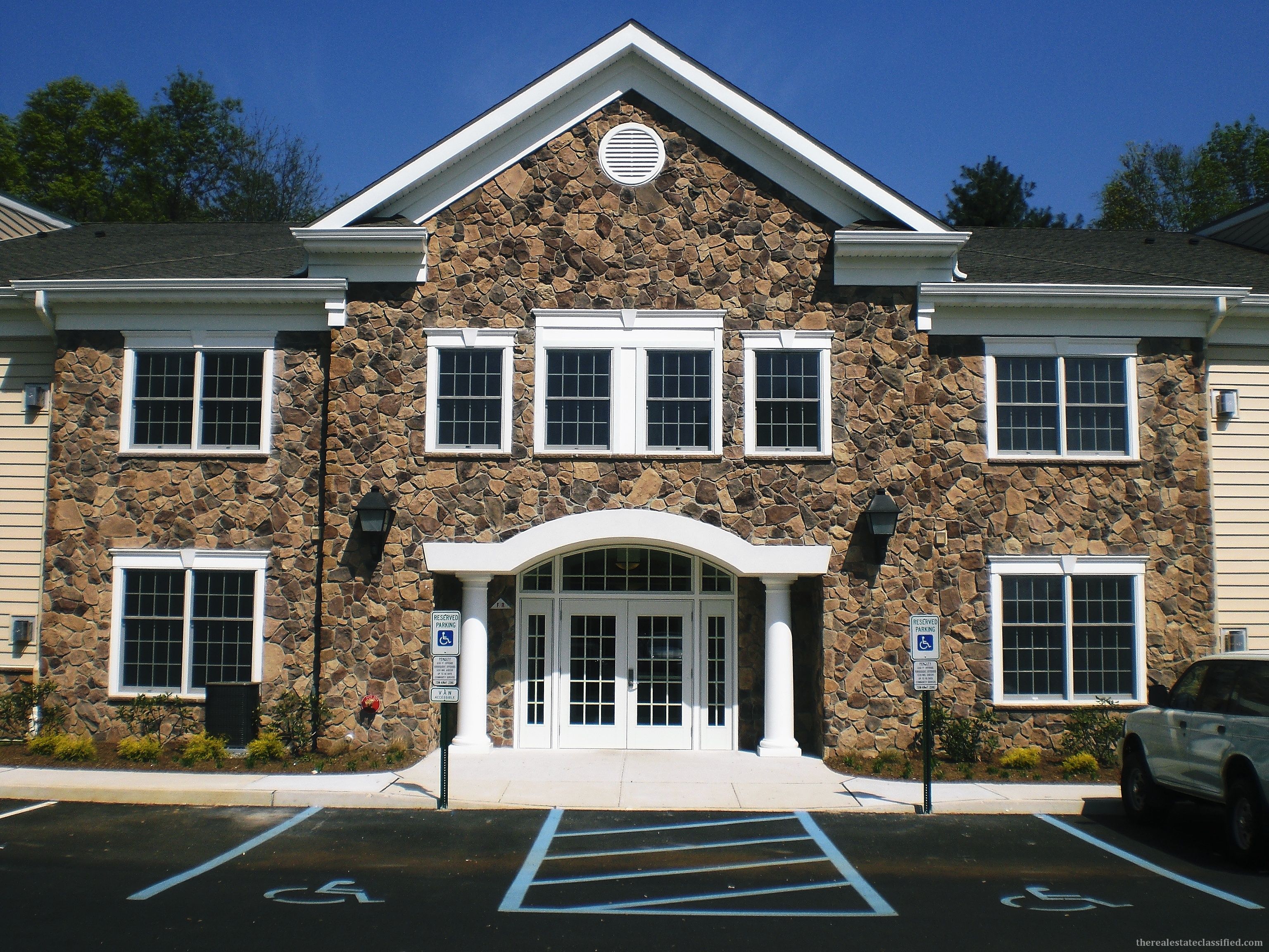 Summit Home, NJ Real Estate Listing